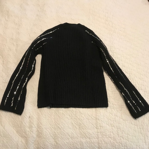 Chunky Nanette Lepore long sleeved black sweater with silver sequin stripes (S) - Picture 3 of 12